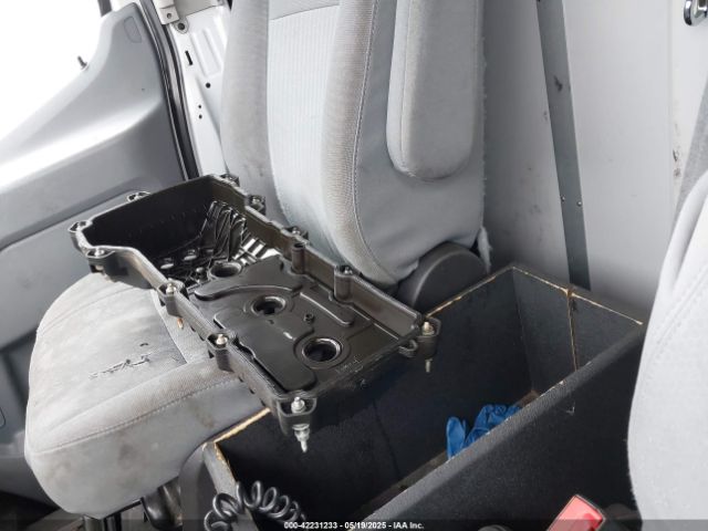 1FDYR2CM2HKB02558 Ford Transit-250