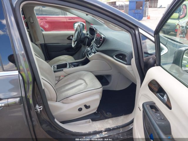 2021 CHRYSLER PACIFICA HYBRID 2C4RC1S70MR510696 Photo 4