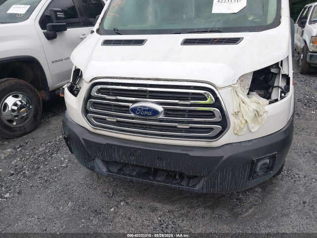 1FDYR2CM7HKA37738 Ford Transit-250