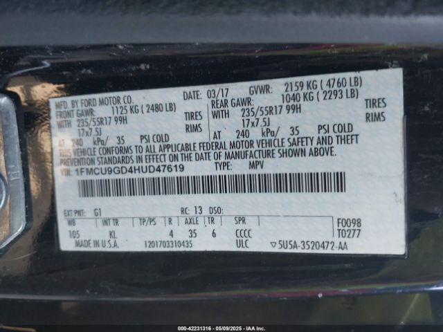 1FMCU9GD4HUD47619 Ford ESCAPE SE