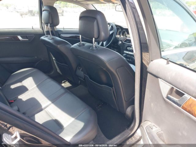 WDDGF4HB8EG252884 Mercedes-Benz C-class C 250 Sport/luxury