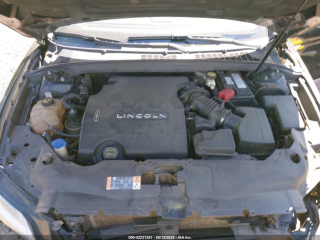 1LN6L9HK3H5606334 Lincoln Continental Livery