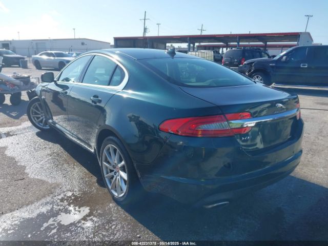 2015 JAGUAR XF SAJWA0FS5FPU53645 Photo 2