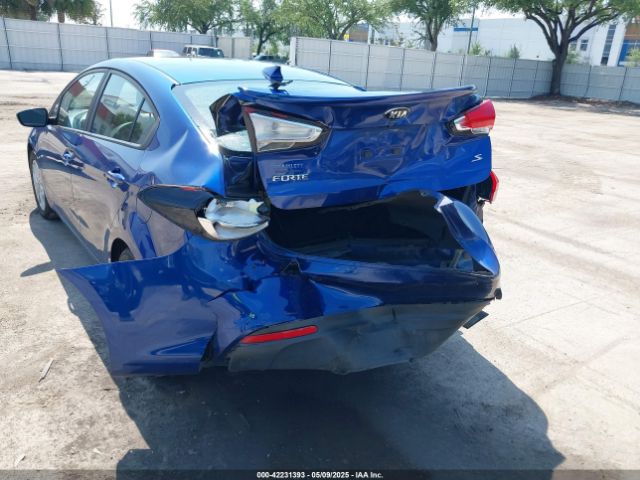 3KPFL4A70HE110425 KIA FORTE S