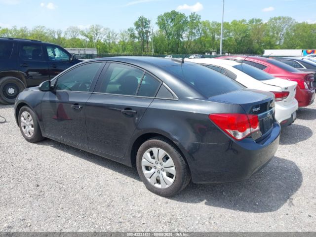 1G1PA5SH7F7287230 Chevrolet Cruze Ls Auto