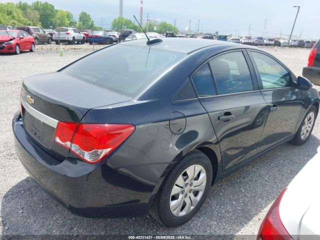 1G1PA5SH7F7287230 Chevrolet Cruze Ls Auto