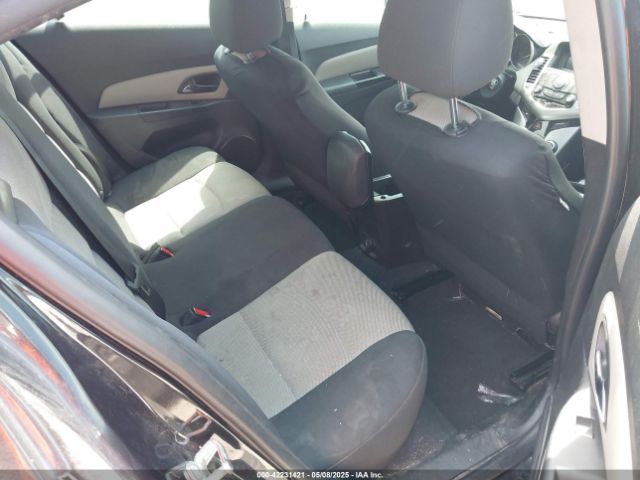 1G1PA5SH7F7287230 Chevrolet Cruze Ls Auto