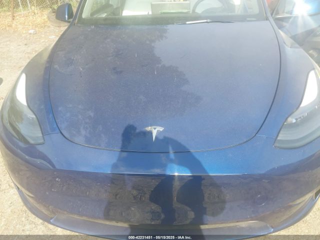 7SAYGDEE5RA285075 Tesla Model Y
