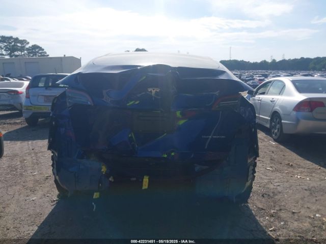 7SAYGDEE5RA285075 Tesla Model Y