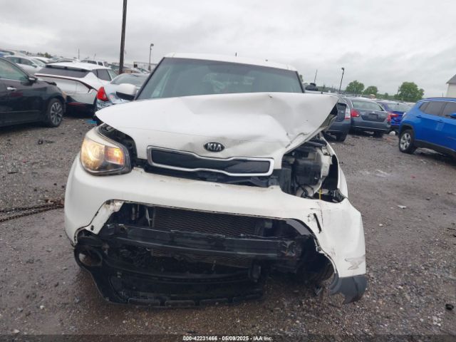 KNDJN2A20F7125131 KIA Soul