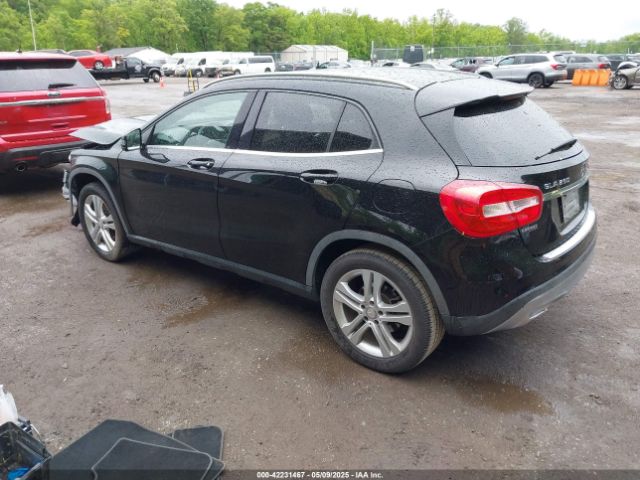 2015 MERCEDES-BENZ GLA 250 WDCTG4GB1FJ184174 Photo 2