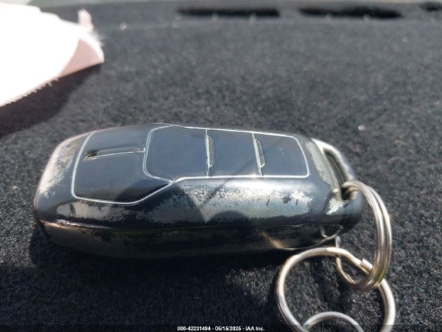 1FA6P8CF8H5306405 Ford 5.0l 4v premium fuel