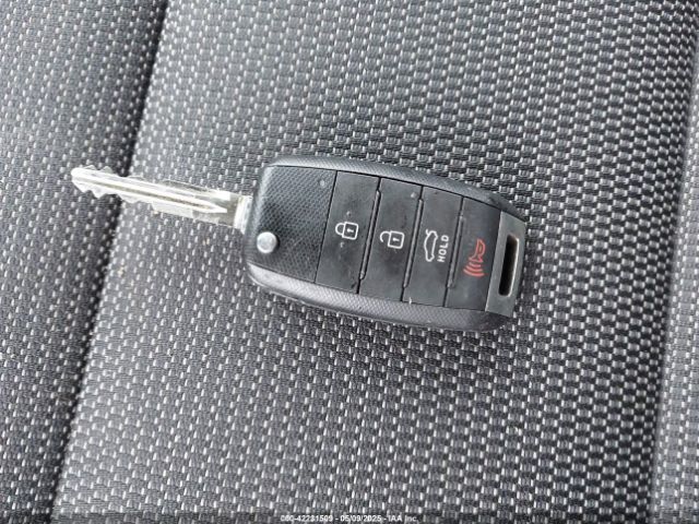 3KPFK4A71HE052215 KIA FORTE LX