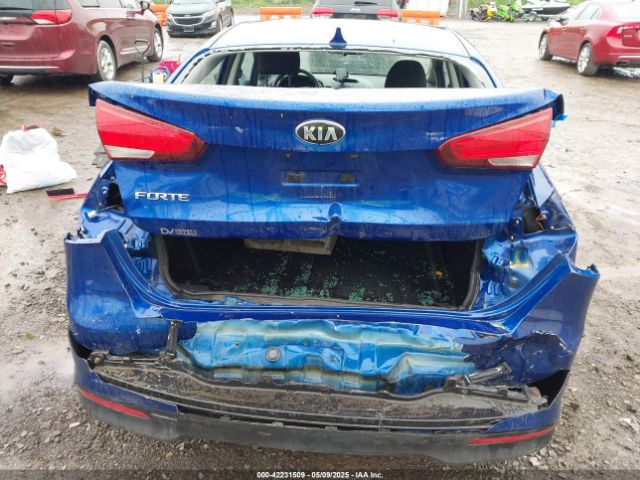 3KPFK4A71HE052215 KIA FORTE LX