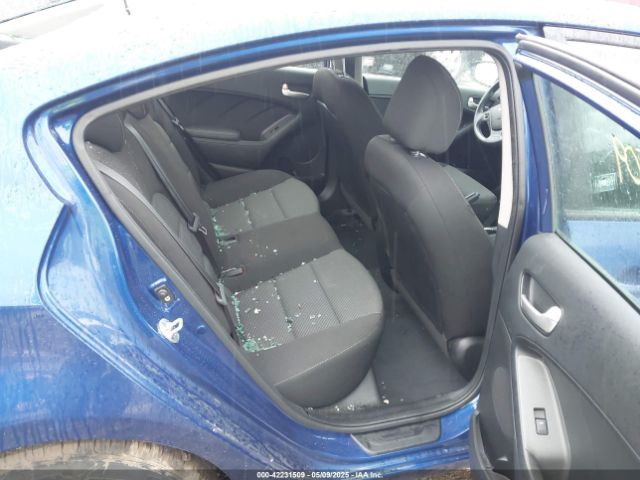 3KPFK4A71HE052215 KIA FORTE LX