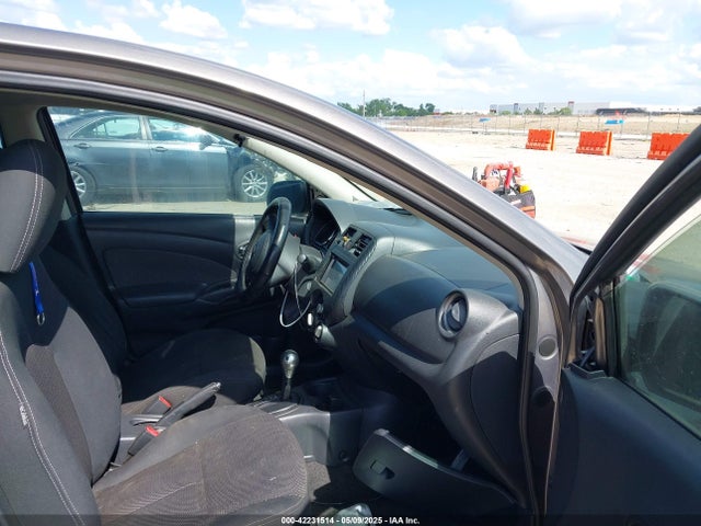 3N1CN7AP0EL837167 Nissan Versa 1.6 Sv