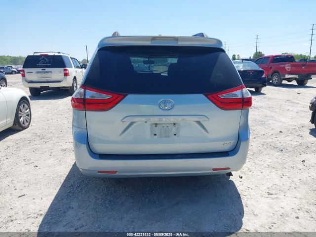 5TDYK3DC9GS708693 Toyota Sienna Xle 8 Passenger