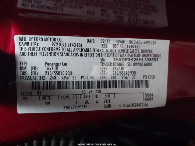 1FADP3K25HL338653 Ford FOCUS SE
