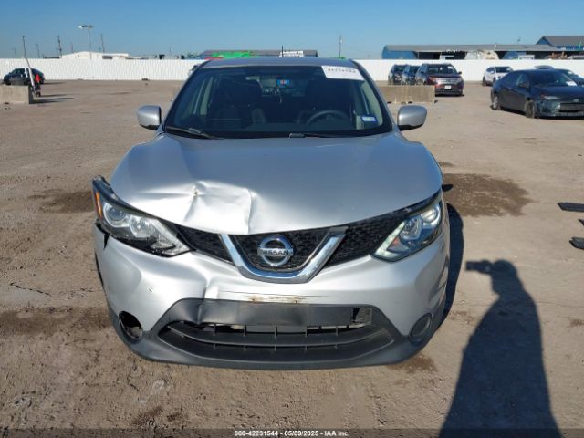 JN1BJ1CP5HW012970 Nissan Rogue Sport S