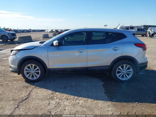 JN1BJ1CP5HW012970 Nissan Rogue Sport S