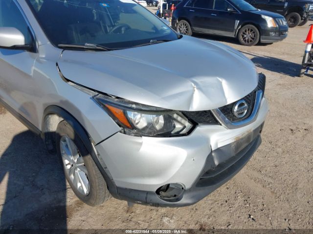 JN1BJ1CP5HW012970 Nissan Rogue Sport S