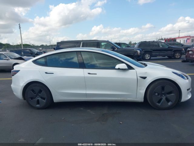 5YJ3E1EA2NF332648 Tesla Model 3 Rear-wheel Drive