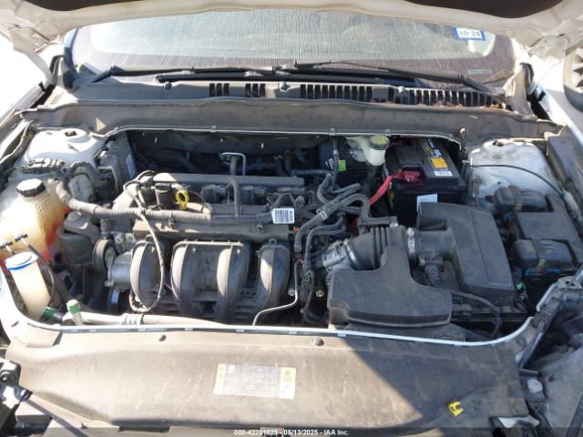 3FA6P0G76JR109403 Ford FUSION S