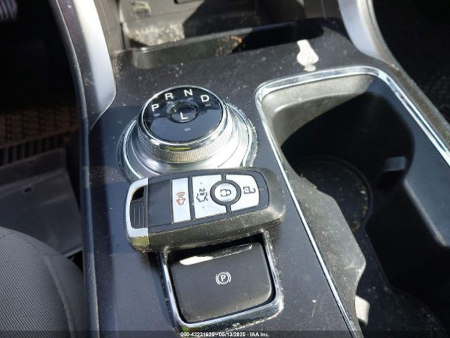3FA6P0G76JR109403 Ford FUSION S