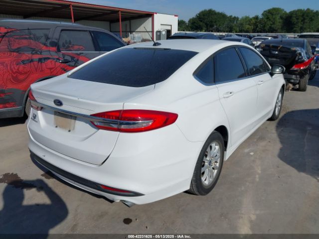3FA6P0G76JR109403 Ford FUSION S