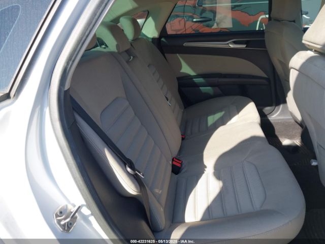 3FA6P0G76JR109403 Ford FUSION S