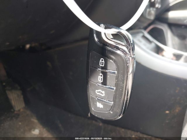 2018 JEEP COMPASS 3C4NJCAB0JT335333 Photo 10