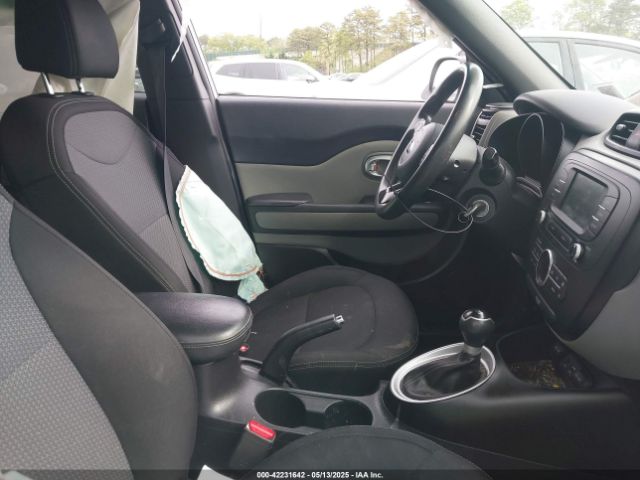 KNDJP3A52H7449453 KIA SOUL +