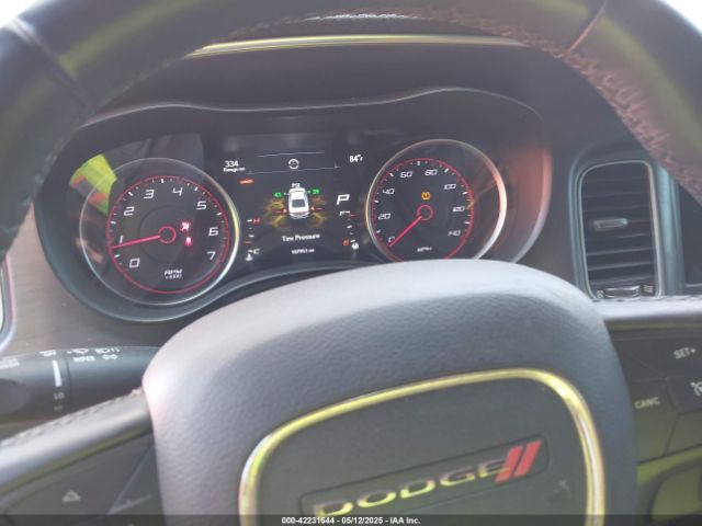 2C3CDXBG9JH150890 Dodge Charger Sxt Rwd