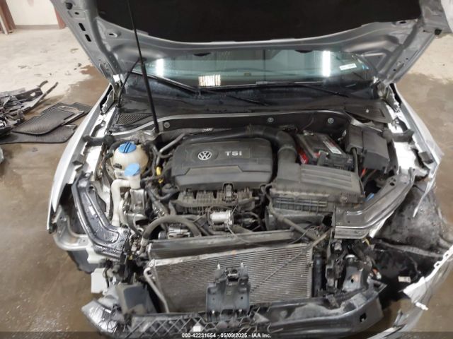1VWAS7A30GC013577 Volkswagen Passat 1.8t S