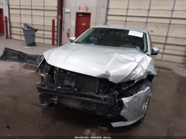 1VWAS7A30GC013577 Volkswagen Passat 1.8t S