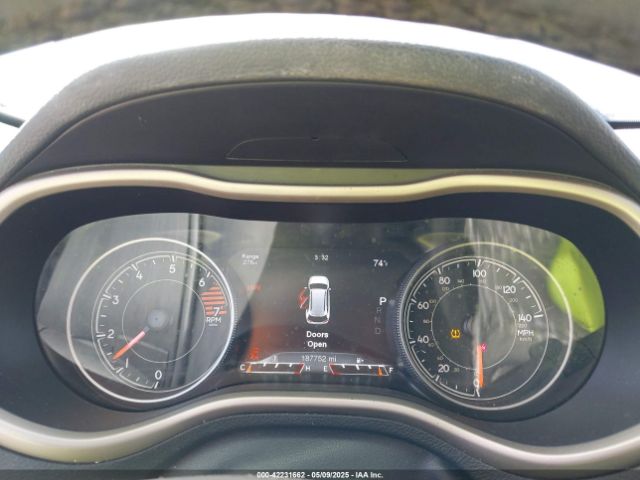 1C4PJMDB1GW373585 Jeep Cherokee Limited