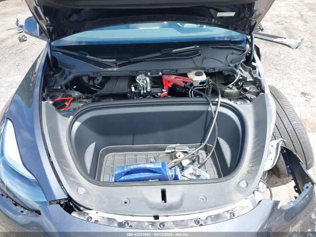 7SAYGDEE9RA306574 Tesla 2024