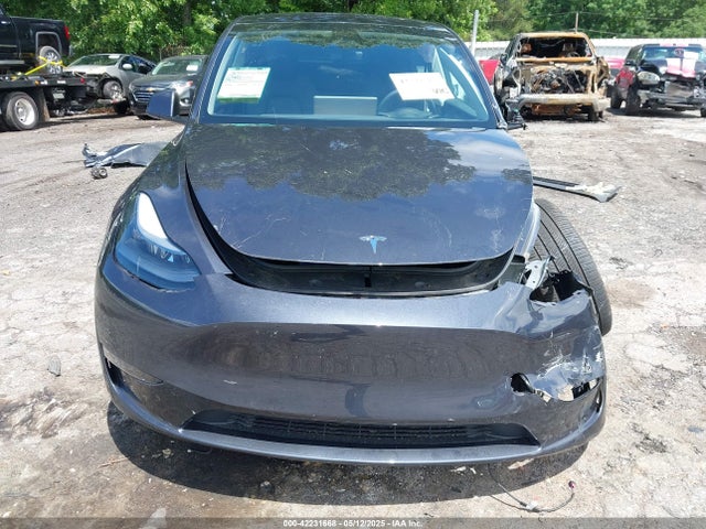 7SAYGDEE9RA306574 Tesla 2024