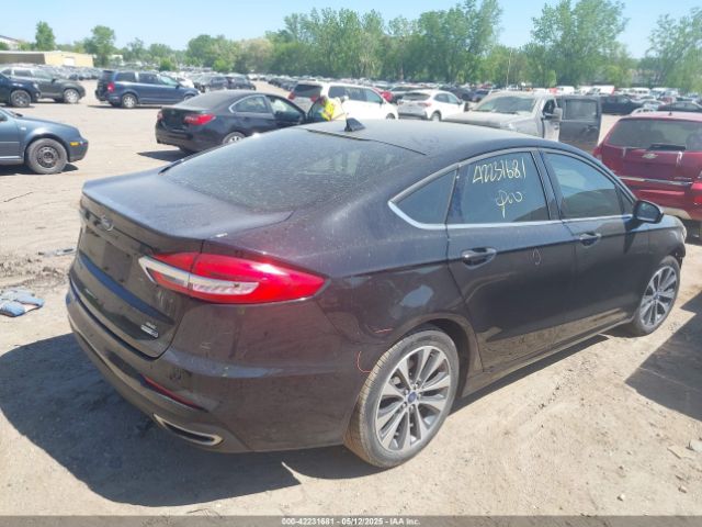 3FA6P0T99LR199141 Ford FUSION SE