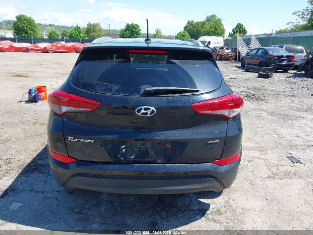 KM8J3CA47GU075162 Hyundai TUCSON SE