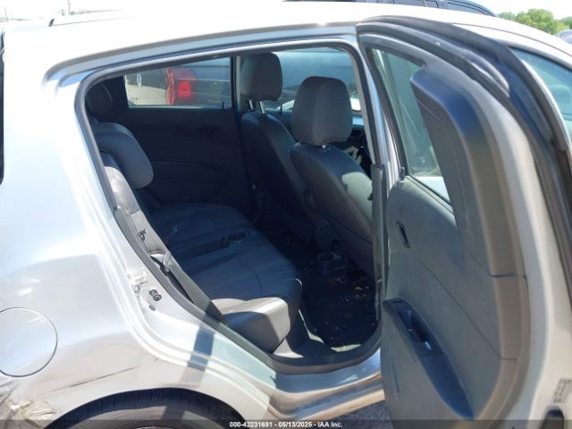 KL8CD6S98FC718945 Chevrolet Spark 1lt Cvt
