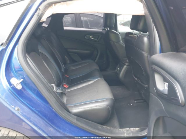 1C3CCCBG8FN551860 Chrysler 200