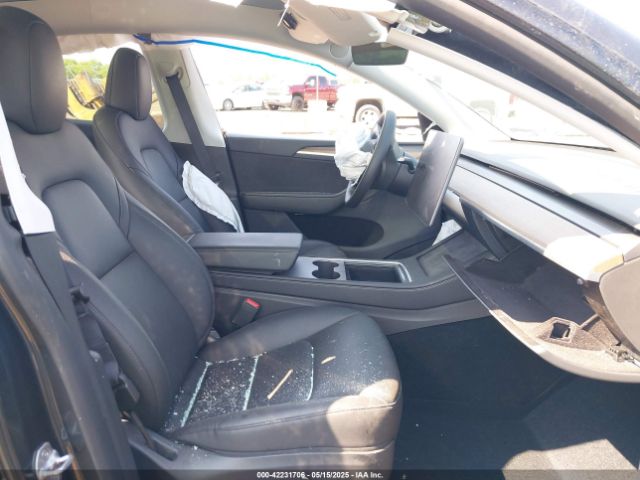 2024 TESLA MODEL Y 7SAYGDEF6RA291217 Photo 4