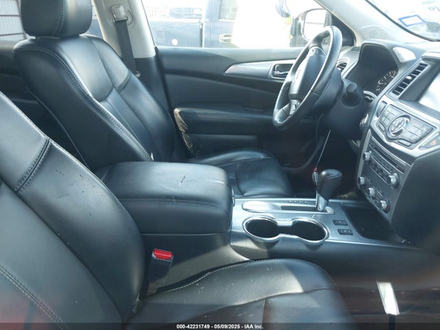 2017 Nissan Pathfinder Sl მანქანა იყიდება აუქციონზე, vin: 5N1DR2MN5HC903047, აუქციონის ნომერი: 42231749
