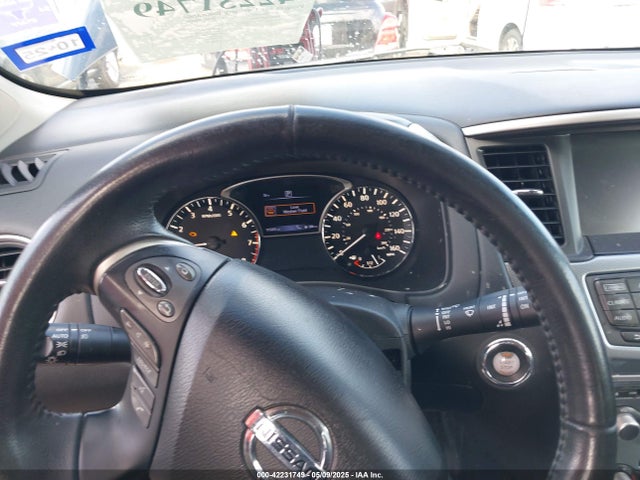 2017 Nissan Pathfinder Sl მანქანა იყიდება აუქციონზე, vin: 5N1DR2MN5HC903047, აუქციონის ნომერი: 42231749