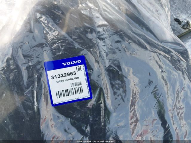 7JRL12FL9RG294057 Volvo S60 B5 Plus Dark Theme