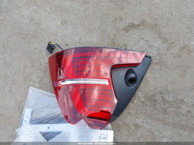 7JRL12FL9RG294057 Volvo S60 B5 Plus Dark Theme