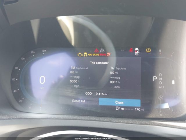 7JRL12FL9RG294057 Volvo S60 B5 Plus Dark Theme