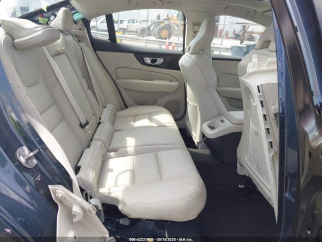 7JRL12FL9RG294057 Volvo S60 B5 Plus Dark Theme