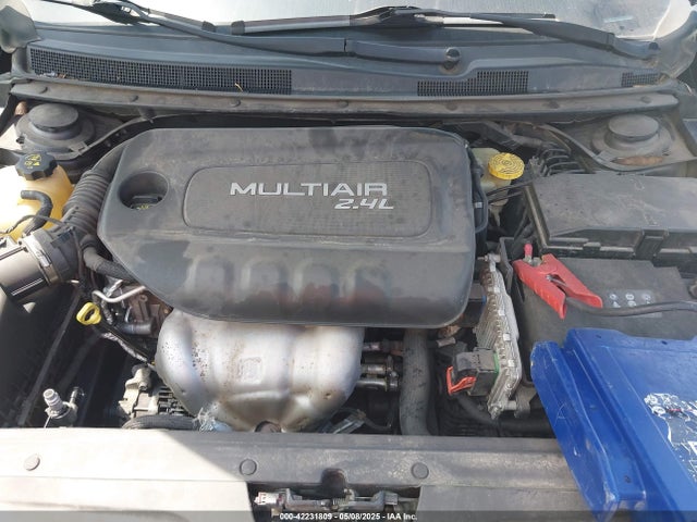 Chrysler 200 S 2015 1C3CCCBB0FN752429 Image 10